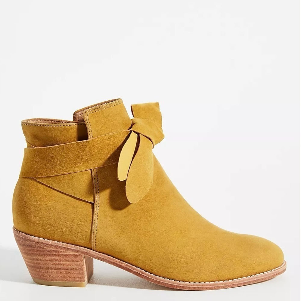 Huma Blanco Bow Ankle Boots w/Dust bag and extra straps 38